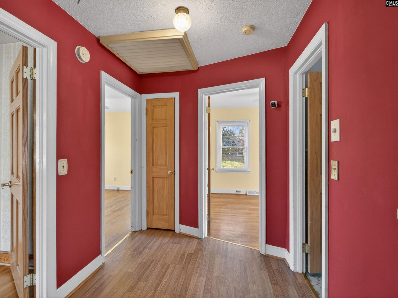 318 Wattling Road  Photo 48