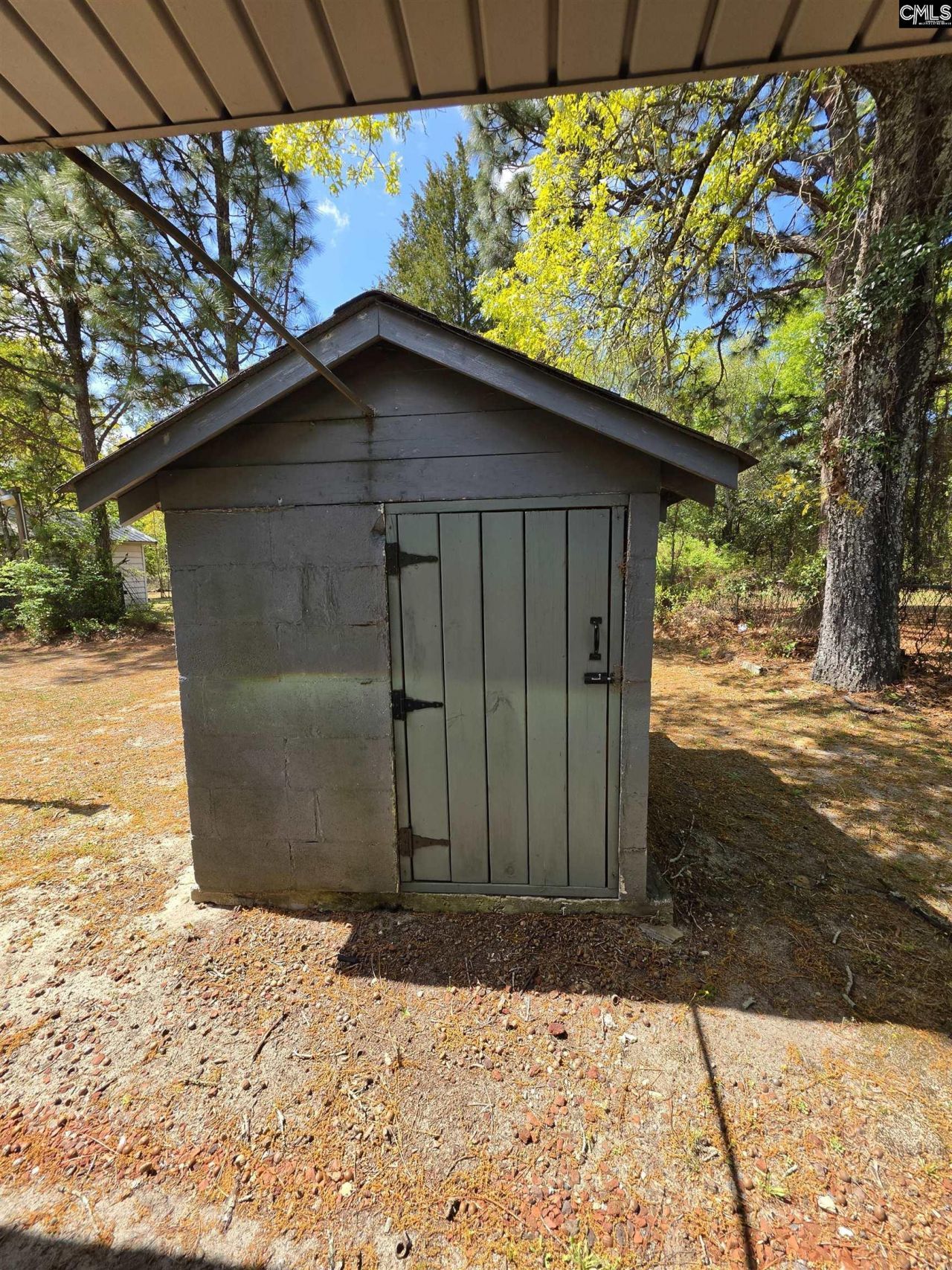 318 Wattling Road  Photo 63