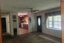 112 Garnet Street photo 4