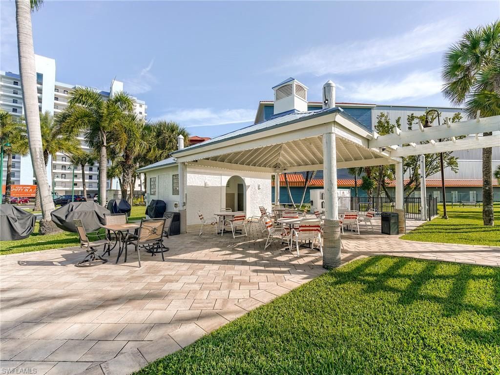 15031 Punta Rassa Rd, Unit 202, Fort Myers, FL 33908 Photo