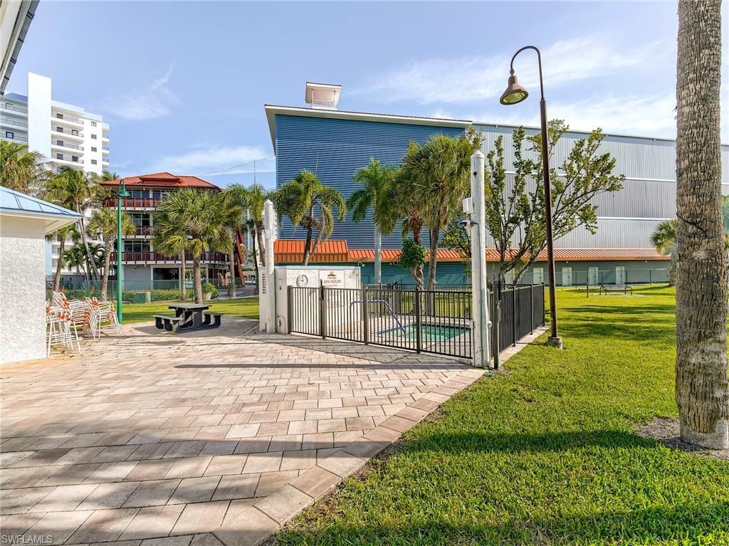 15031 Punta Rassa Rd, Unit 202, Fort Myers, FL 33908 Photo