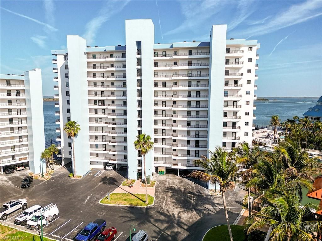 15031 Punta Rassa Rd, Unit 202, Fort Myers, FL 33908 Photo
