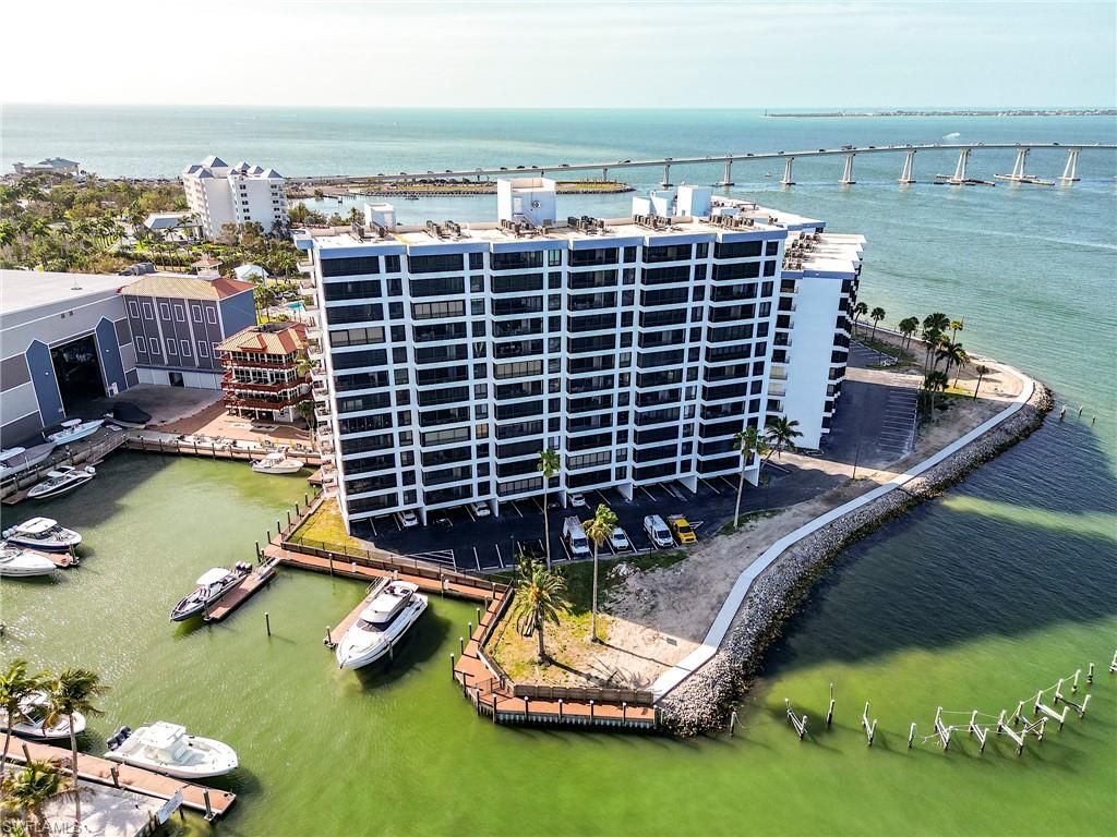 15031 Punta Rassa Rd, Unit 202, Fort Myers, FL 33908 Photo