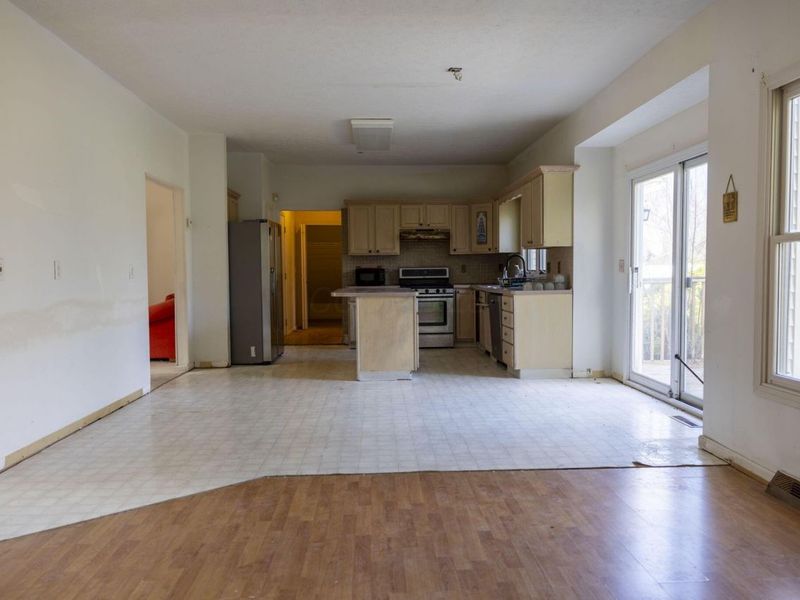 7571 Pleasant Run Drive , Seven Hills, OH 44131 Photo 12