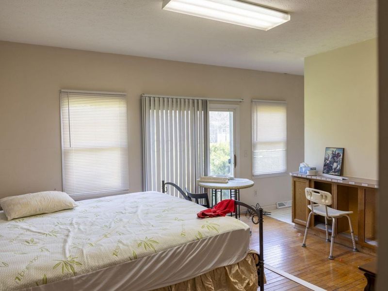 7571 Pleasant Run Drive , Seven Hills, OH 44131 Photo 18