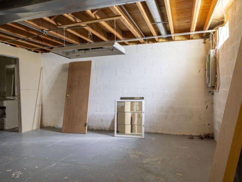 7571 Pleasant Run Drive , Seven Hills, OH 44131 Photo 31