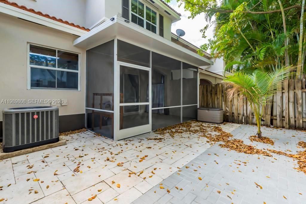 102 Riverwalk Cir, Sunrise, FL 33326 Photo