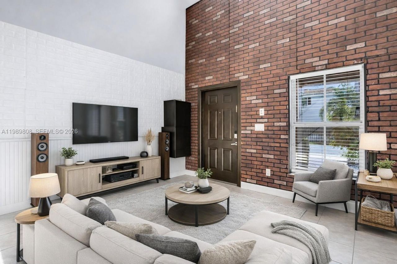 102 Riverwalk Cir, Sunrise, FL 33326 Photo