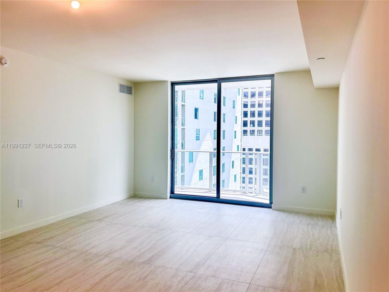 77 SE 5th, Unit 3614, Miami, FL 33131 Photo