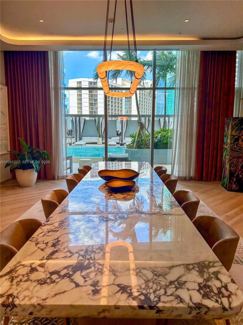 77 SE 5th, Unit 3614, Miami, FL 33131 Photo