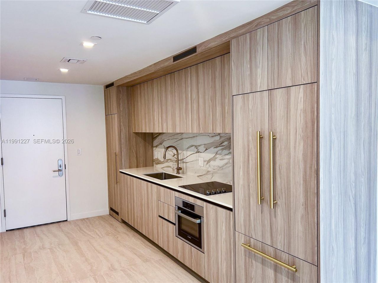 77 SE 5th, Unit 3614, Miami, FL 33131 Photo