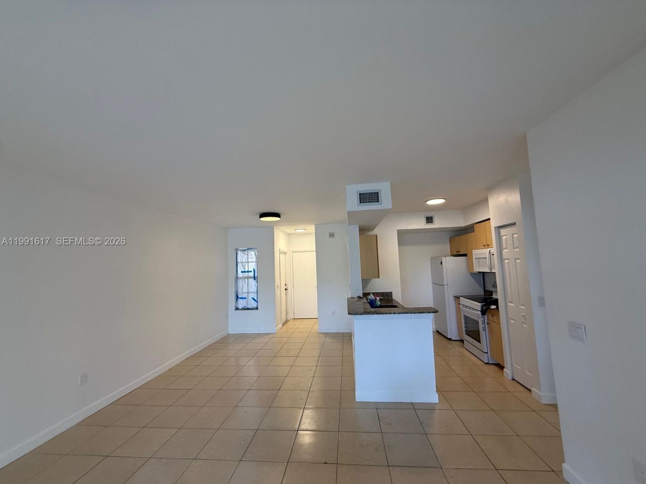 2493 Centergate Dr, Unit 102, Miramar, FL 33025 Photo