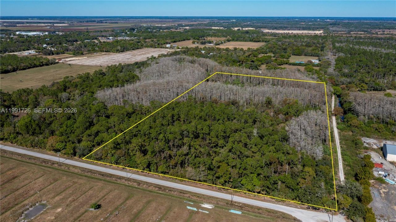 900 G Rd, La Belle, FL 33935 Photo