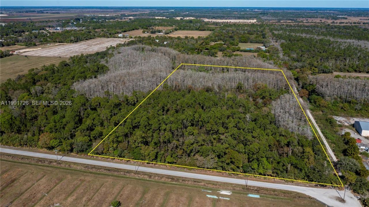 900 G Rd, La Belle, FL 33935 Photo