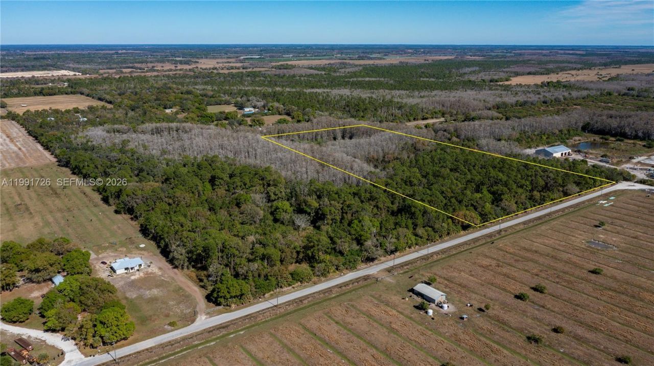 900 G Rd, La Belle, FL 33935 Photo