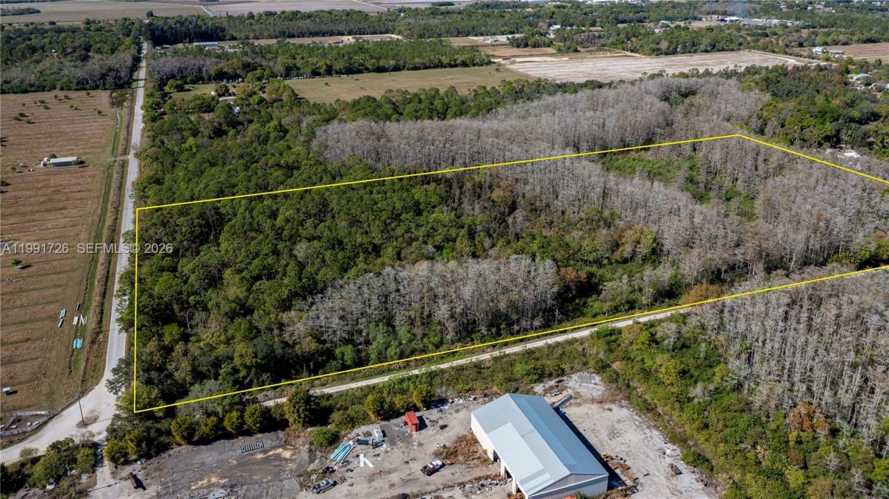 900 G Rd, La Belle, FL 33935 Photo