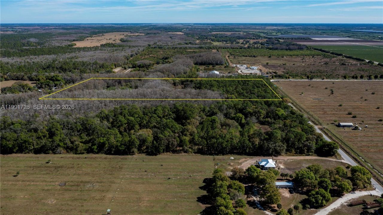 900 G Rd, La Belle, FL 33935 Photo