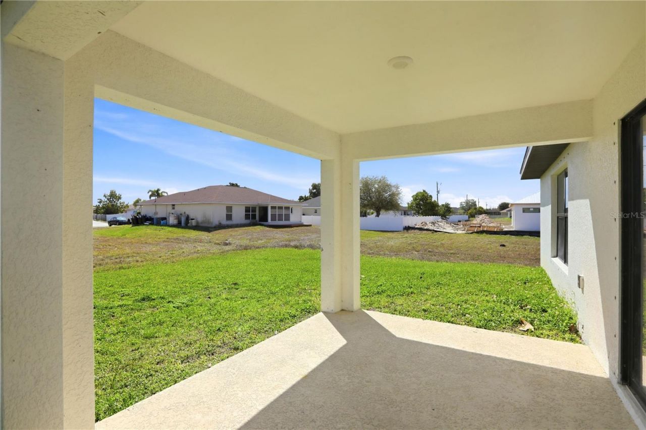 1317 NE 2nd Avenue, Cape Coral, FL 33909 Photo
