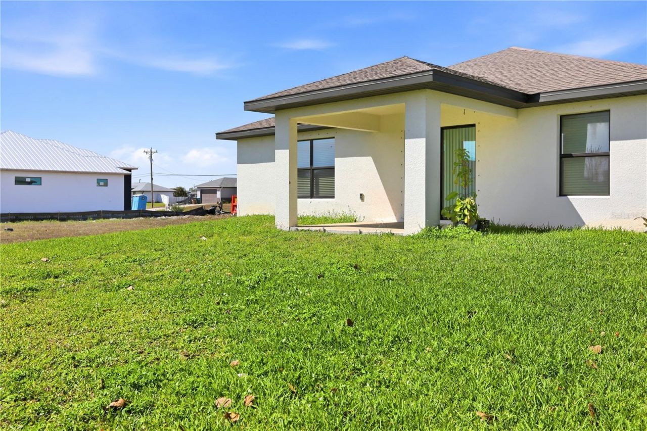1317 NE 2nd Avenue, Cape Coral, FL 33909 Photo
