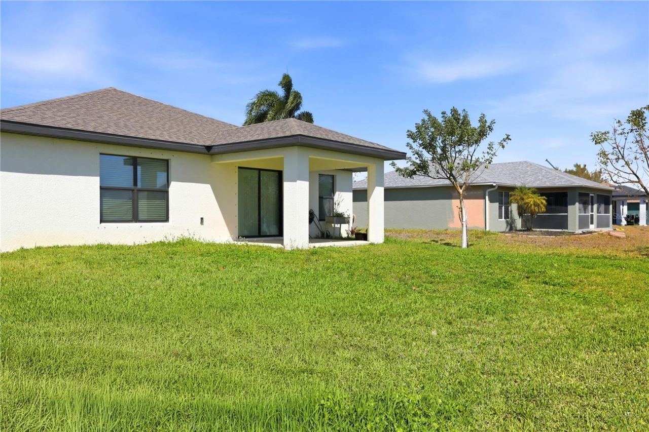 1317 NE 2nd Avenue, Cape Coral, FL 33909 Photo