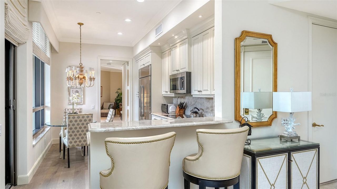 1281 Gulf Of Mexico Drive, Unit 111, Longboat Key, FL 34228 Photo