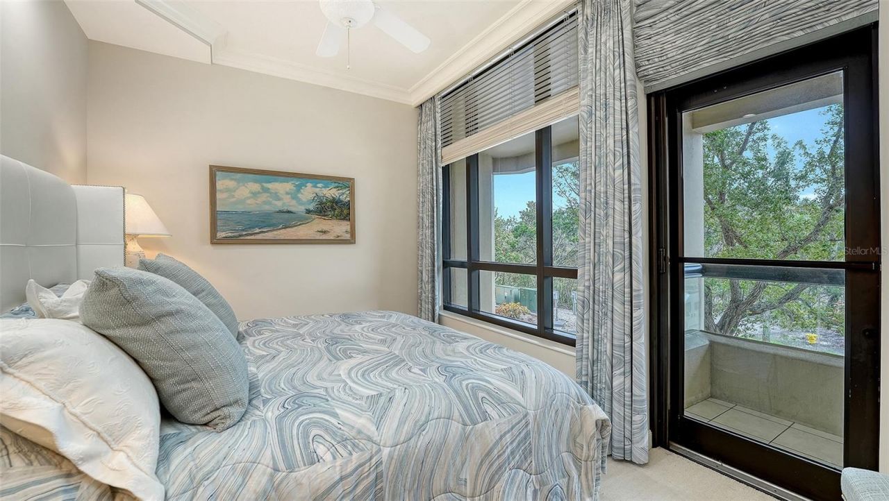 1281 Gulf Of Mexico Drive, Unit 111, Longboat Key, FL 34228 Photo