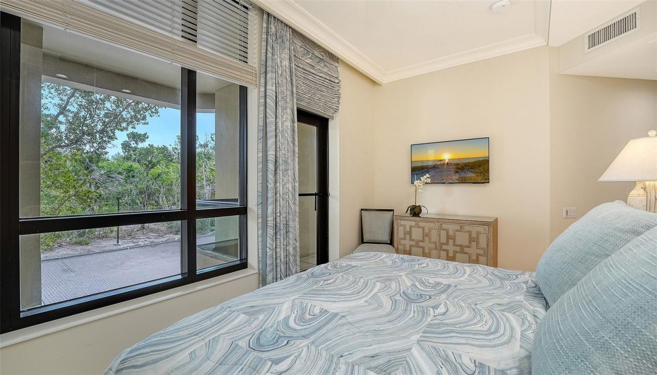 1281 Gulf Of Mexico Drive, Unit 111, Longboat Key, FL 34228 Photo