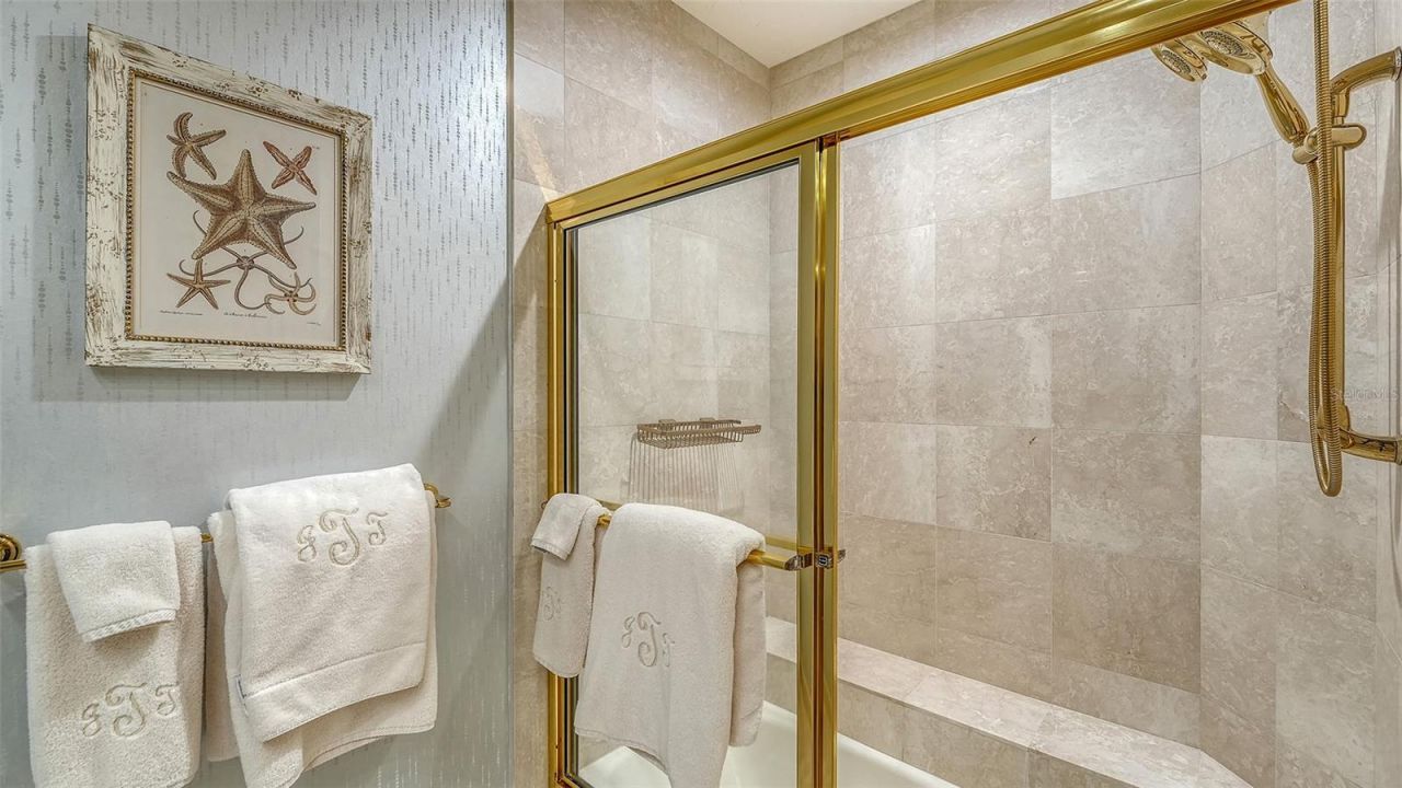 1281 Gulf Of Mexico Drive, Unit 111, Longboat Key, FL 34228 Photo