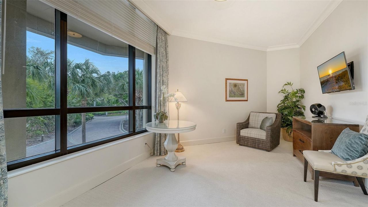 1281 Gulf Of Mexico Drive, Unit 111, Longboat Key, FL 34228 Photo