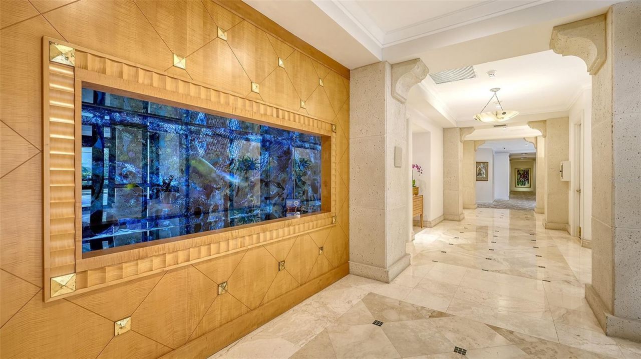 1281 Gulf Of Mexico Drive, Unit 111, Longboat Key, FL 34228 Photo