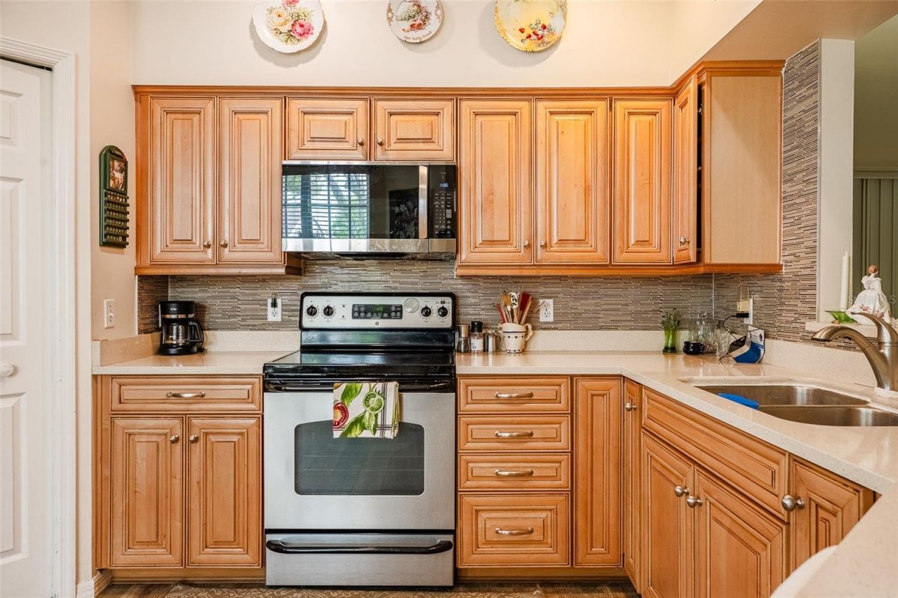 3140 Stonewater Drive , Unit 3140, Lakeland, FL 33803 Photo