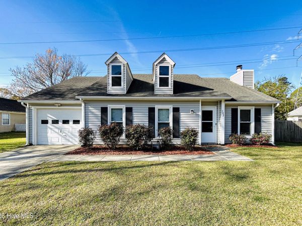 107 Wedgewood Drive, Jacksonville, NC 28546