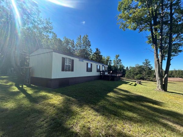 1005 Velda Trail, Fairview, MI 48621