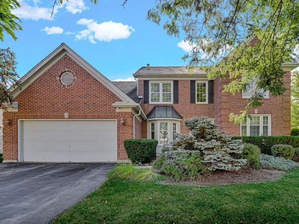 1145 Oxford Lane , Lake Zurich, IL 60047