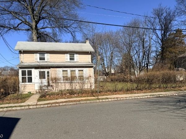 42 Mill St, Bloomfield, NJ 07003