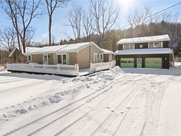 8823 Eelpot Road , Naples, NY 14512