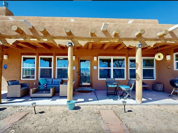 800 Penny Lane, Corrales, NM 87048