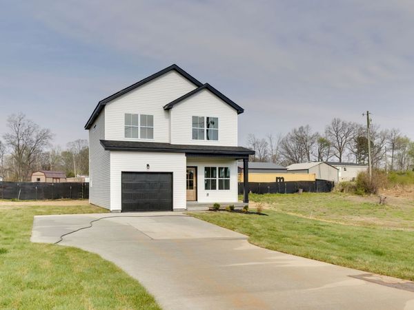 872 Dogwood Trail , Clarksville, TN 37042