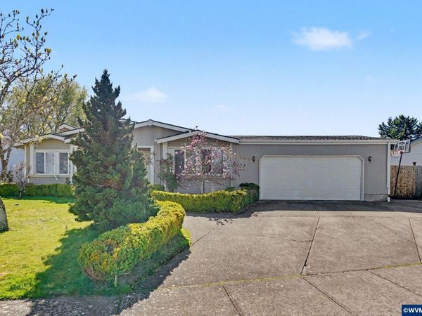 3452 Lake Vanessa Cir NW, Salem, OR 97304