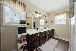 259 Hillsborough Road photo 4