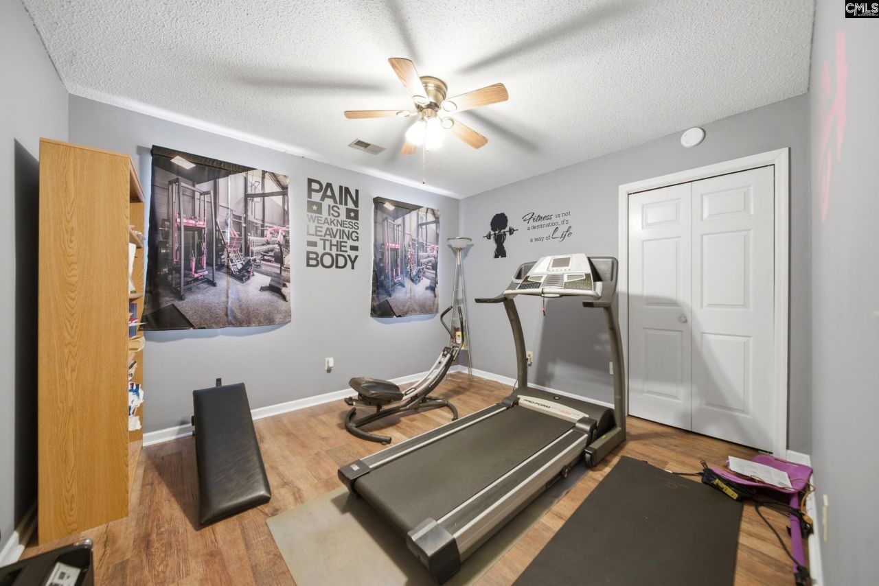 259 Hillsborough Road Photo 7