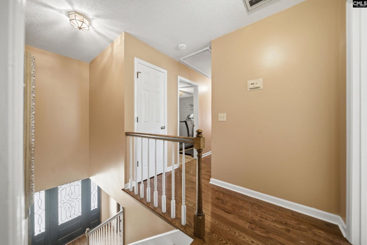 259 Hillsborough Road Photo 8