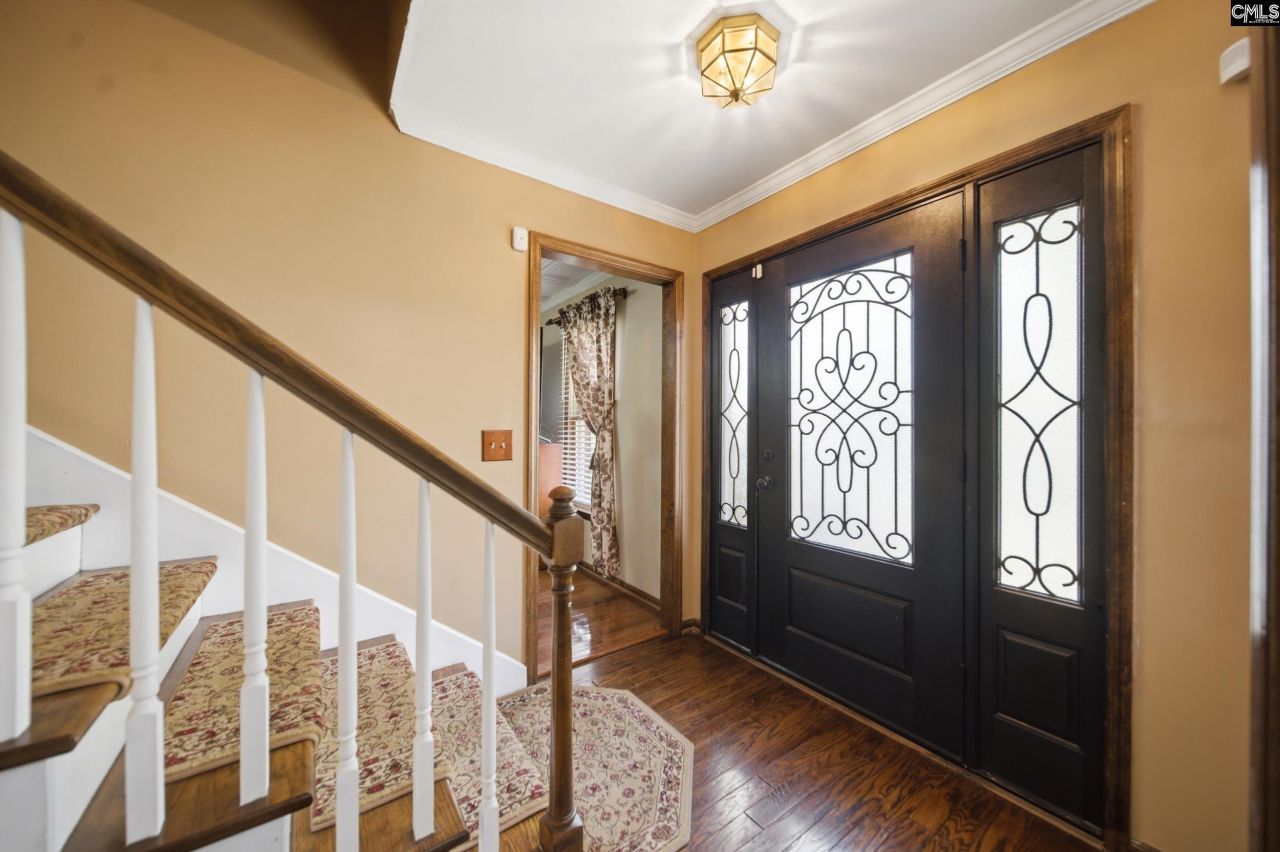 259 Hillsborough Road Photo 9