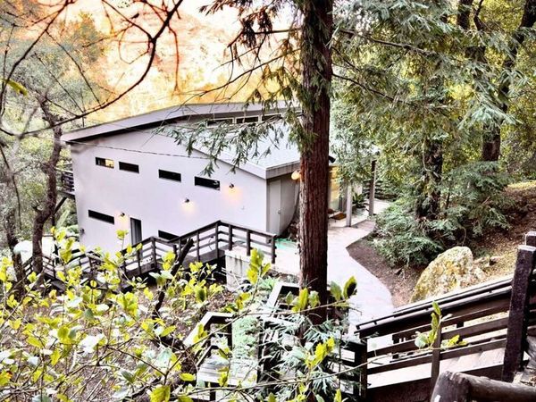 19562 Cave Way, Topanga, CA 90290