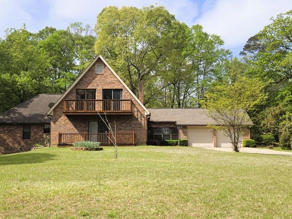 121 Jervis Mims, Hattiesburg, MS 39401