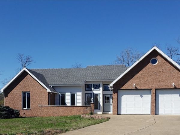 82 Sandbrook Circle, Washington, WV 26181