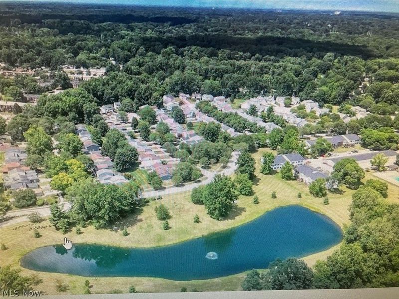 26187 Raintree Boulevard, Unit C5, Olmsted Falls, OH 44138 Photo 27