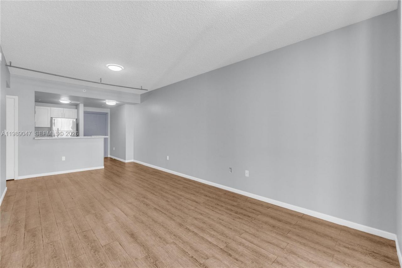 185 SE 14th Ter , Unit 1611, Miami, FL 33131 Photo