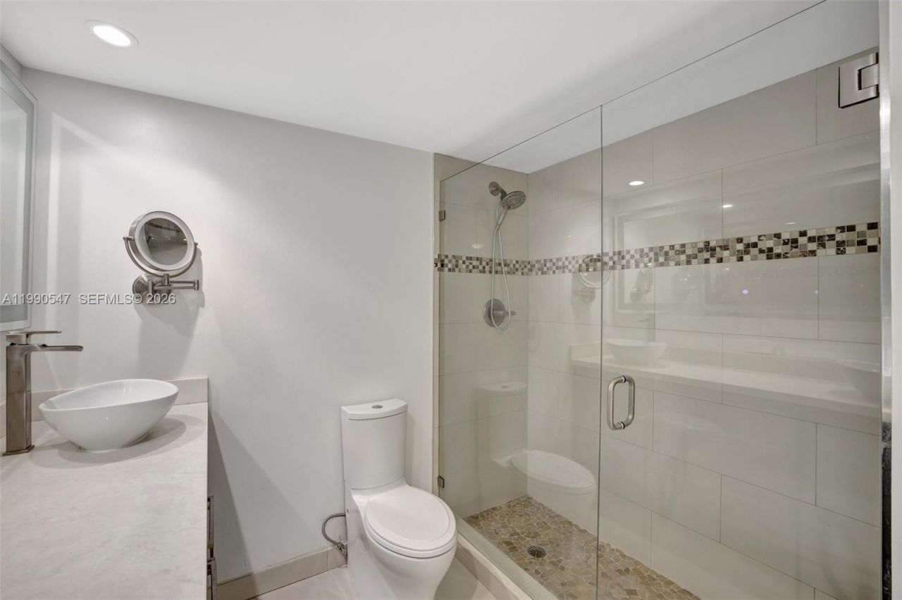 3700 Galt Ocean Dr , Unit 303, Fort Lauderdale, FL 33308 Photo