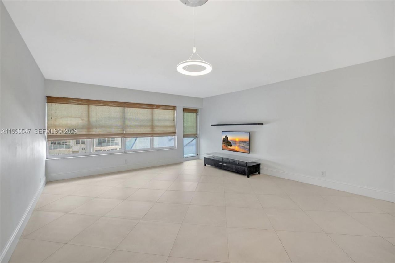 3700 Galt Ocean Dr , Unit 303, Fort Lauderdale, FL 33308 Photo